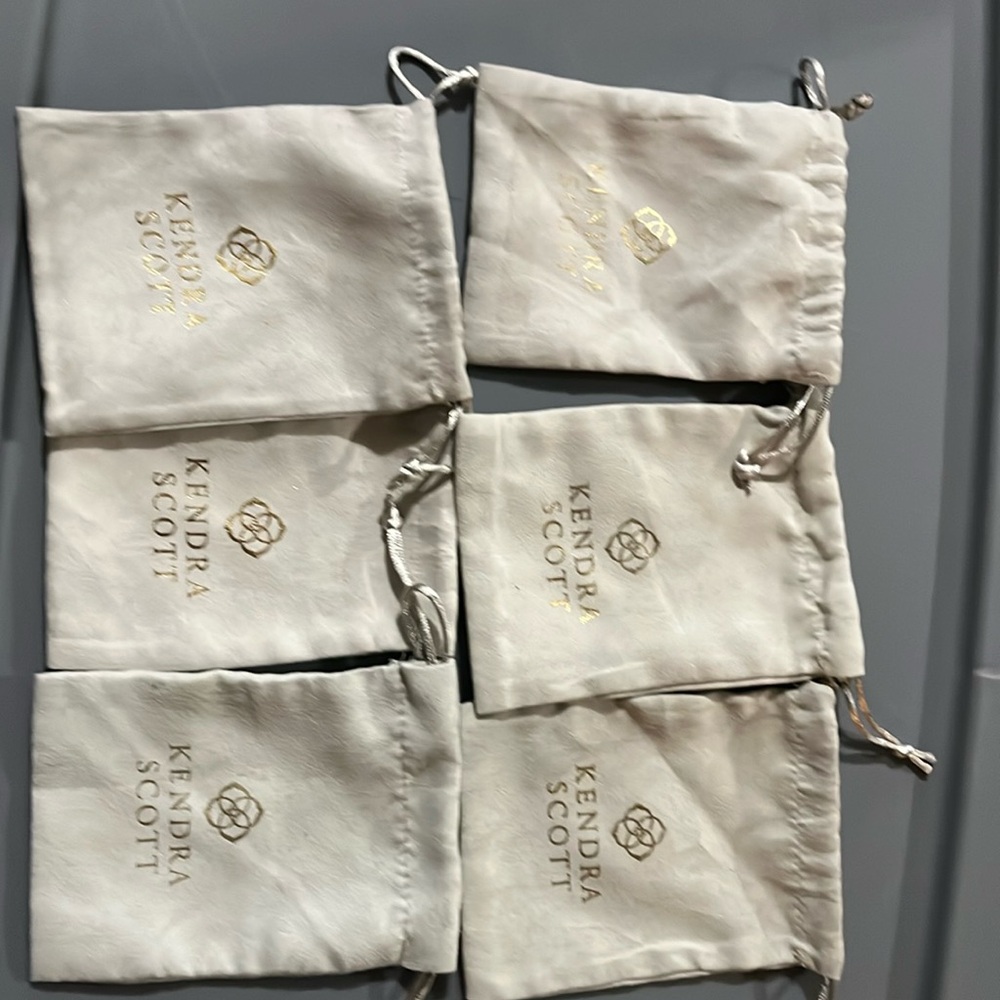Kendra Scott jewelry bags